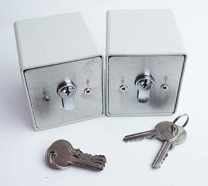 2X Geba Equivalent Roller Shutter Key Switch IP54-16amp Keyed Alike ...
